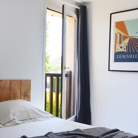 Cottage With Large Garden 15 Minutes Walk From The Beach Villers-sur-Mer Buitenkant foto