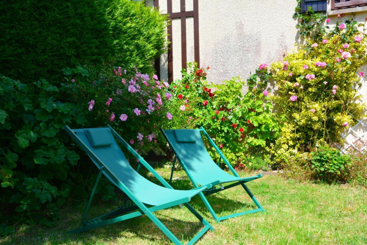 Cottage With Large Garden 15 Minutes Walk From The Beach Villers-sur-Mer Buitenkant foto
